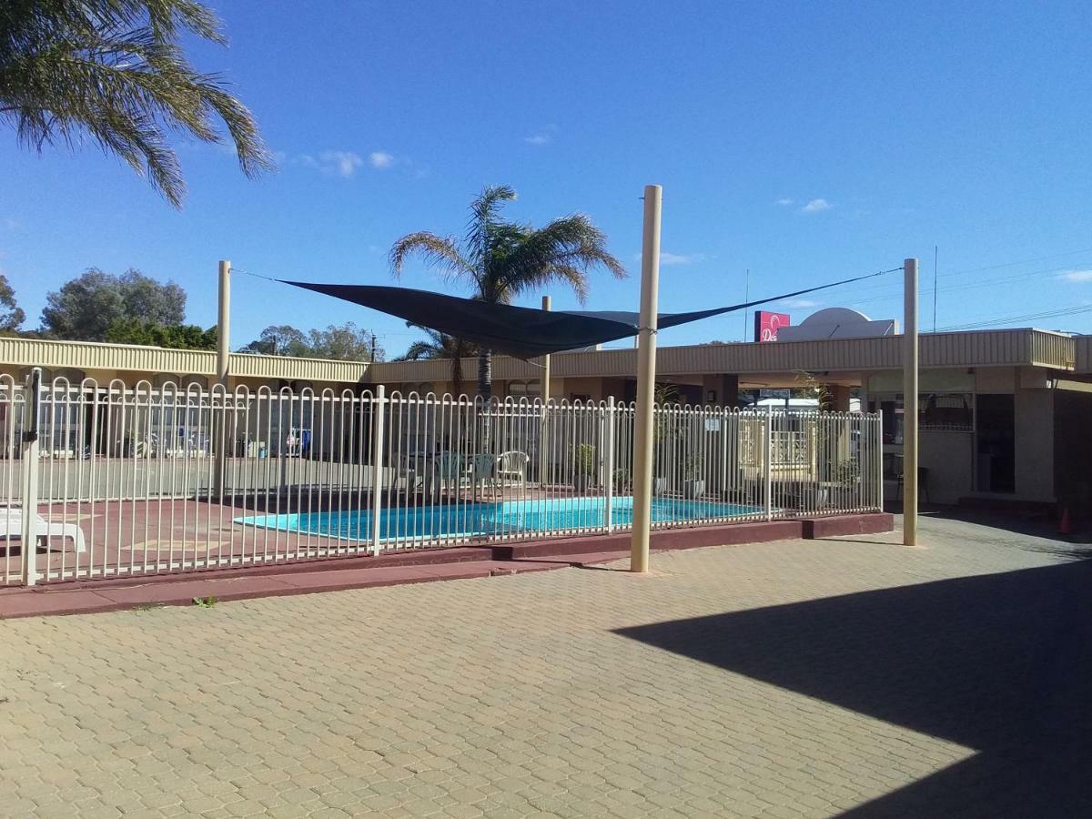 Desert Sand Motor Inn Broken Hill Kültér fotó